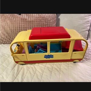 Peppa pig transforming camper van